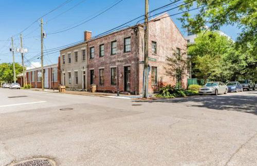 Historic District Apartment Quiet Street Central Location! - Foto 7