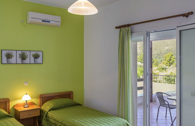 Mouzakis Villas - Photo 4