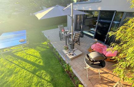 Panorama-Übernachtungen - 4 Sterne DTV - eigene Terrasse mit Garten - Infrarot-Sauna mit Dampfbad - Photo 17