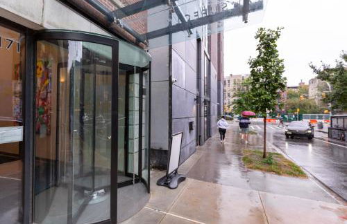 LES 1br w gym doorman wd nr park NYC-1314 - Foto 38