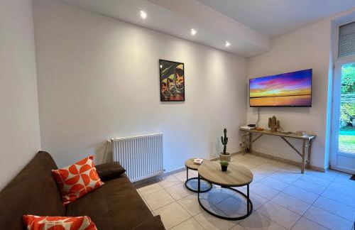 T2 Confort & Design avec Jardin - Gare d'Oullins - Foto 1