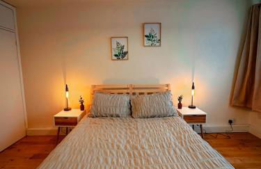 Bright & Spacious Split Level Flat in Kennington - Foto 12