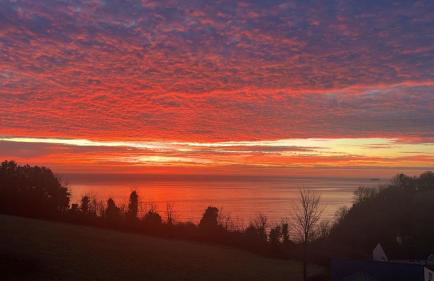 Spectacular view from balcony of coastal apartment - Foto 11