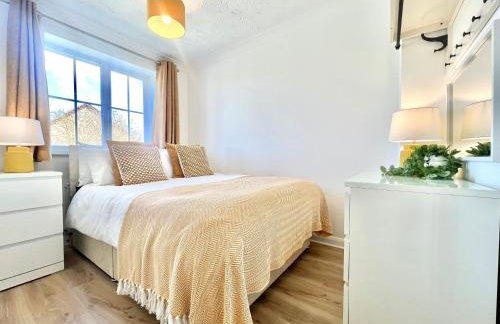 Luxury Modern House, Free Driveway Parking and Garden! Fully Equipped, Sleeps 6 Guests - Foto 21