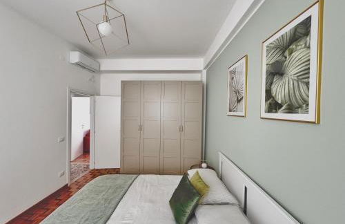 Dimora Pasolini , Stylish Two Bedroom Apartment in the Historic Center - Foto 13