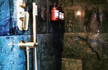 The Architects Home - Photo 13