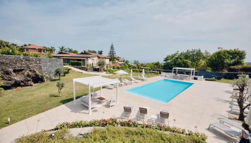 CORTILIO Luxury Homes on Etna - Foto 3, sunbed