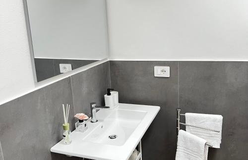 R&V Apartments - Nel cuore di La Spezia - Foto 34