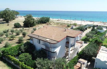 Villa Tigani - Foto 1