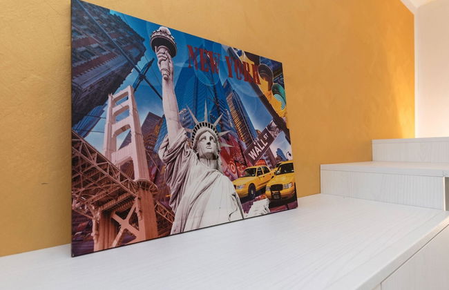 Spacious Apartment With Garden - Photo 24