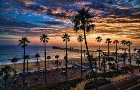 NEW - 6br home in Oceanside w Games BBQ Outdoor Seating - Photo 2