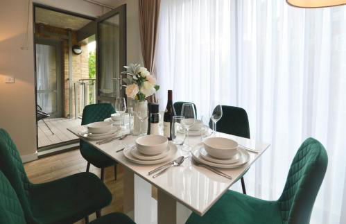 Modern 2 Bedroom Apartment Steps from Vauxhall St - Foto 25