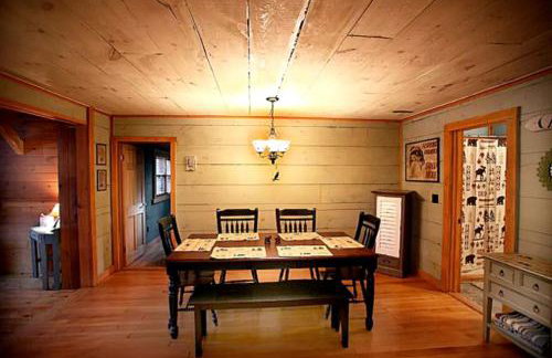 Lakefront Cabin Getaway near Adirondack Mountains in Salisbury, New York - Foto 3