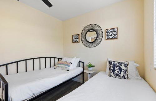 Windansea Coastal Haven - Steps to Beach - Foto 16