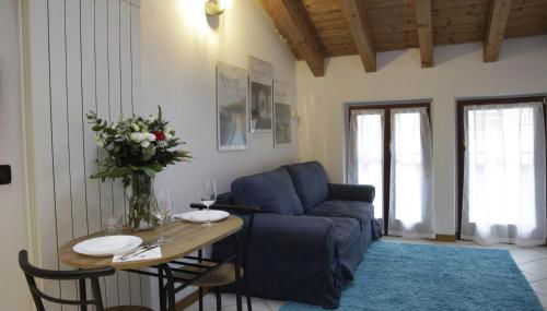 Midnight blues for 3 people near the airport - Foto 2