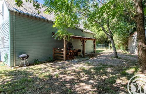 Gîte accueillant avec piscine chauffée à partager, près d'Angers, idéal pour vacances en nature - FR-1-622-44 - Foto 16
