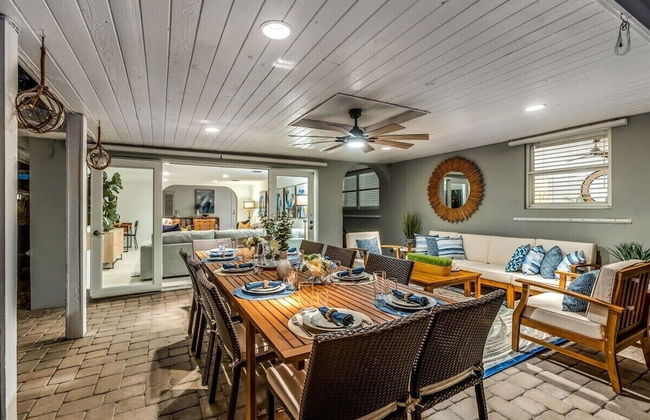 New Waterfront Oasis, Minutes to Beach, Eats, Shops - Foto 39