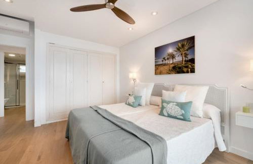 Gandia Tropicana Suite - Photo 19