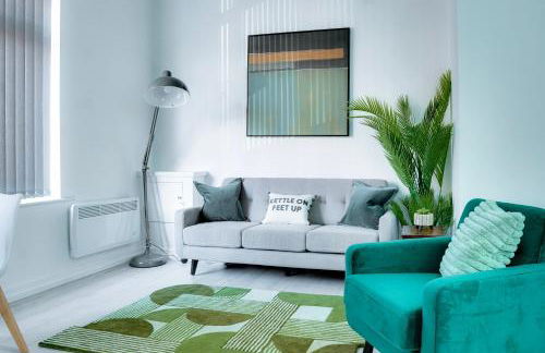 Modern 2 bedroom flat - 15 minutes to Liverpool - Foto 1