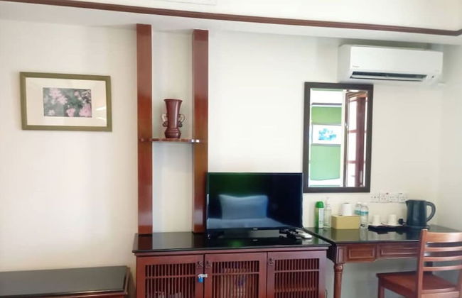 Alpine LXPD Water Chalet - Photo 21