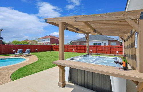 5BR Holiday Getaway in DeSoto with Pool, Hot Tub & Cinema - Foto 10