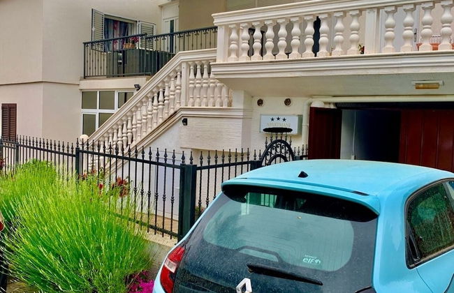 Neve - by the sea - A1 - Photo 20