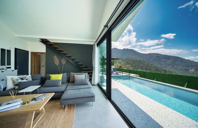 Villa Oxy & Seaview & Private Pool & Indoor Heated Pool - Foto 13