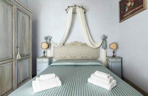 House With Wood-Fired Oven Near Arezzo - Photo 11