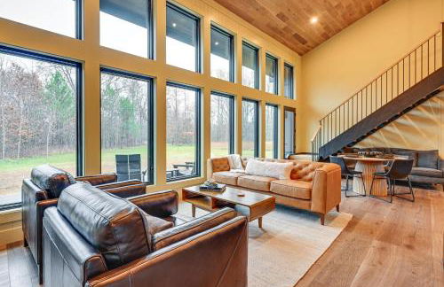 Walk to Lake! Modern Wisconsin Home with Patio - Foto 10