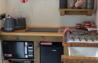 Re-imagined Stone Barns in the Country Near the Coast - Foto 30