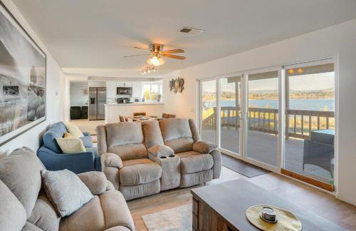 Waterfront Getaway on Lake Elsinore with Swim Spa - Foto 4