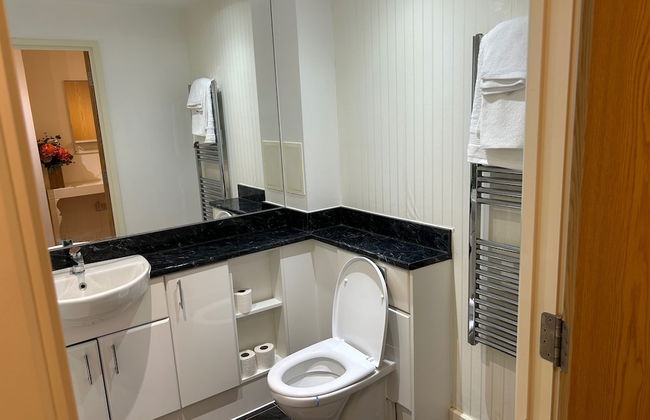 1-bed Apt, Sleeps 4, Central To Shops & Transport - Foto 17