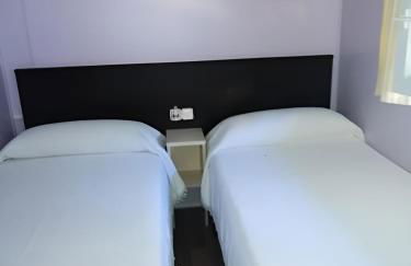 Casa natural con cenador en jardín y parking - Foto 14