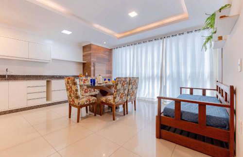 Apartamento com piscina e vista para montanha - Foto 14