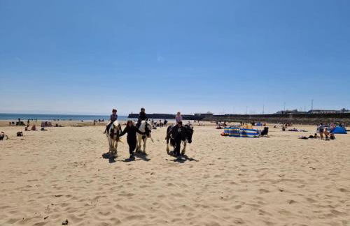 Fabulous family house next to the beach - Foto 12