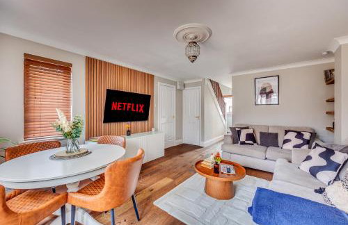 Shenley House - Close to City Centre - Driveway Parking, Self-Check-In, Workspace, Fast WiFi and Smart TV by Yoko Property - Foto 10