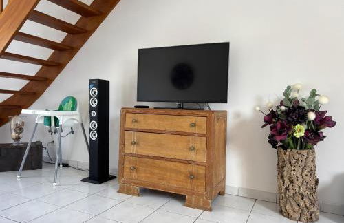 Jolie Colombe, maison 3 ch 2 sdb beau jardin terrasse aménagée à 15 mn à pied de la mer du centre Port en Bessin proche golf et d'Omaha Beach et Bayeux - Photo 11