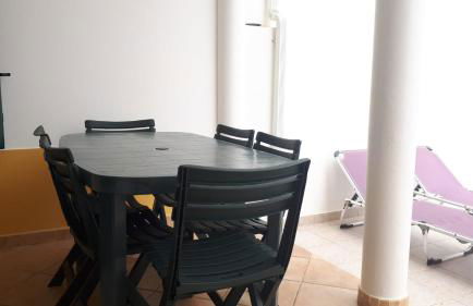 A Casinha da Tita - Moradia com Terraço - Foto 7