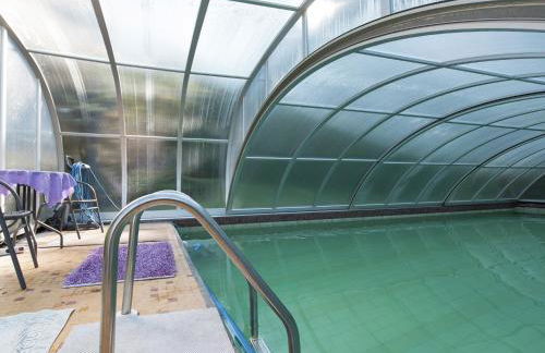 Einladende Ferienwohnung mit Außenpool - Foto 3