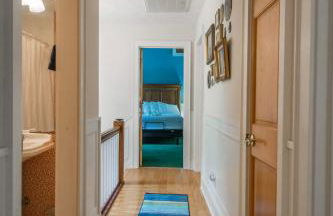 Historic 4BR Colonial with Pool Table and Fire Pit - Foto 19