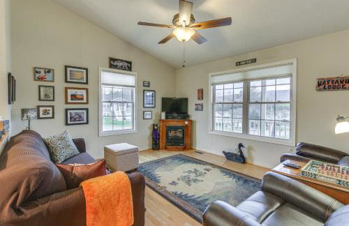 Charming Shenandoah Retreat with Deck! - Foto 4