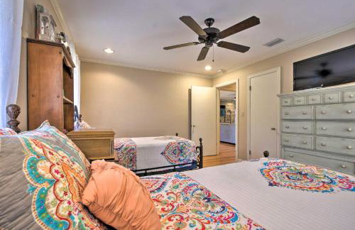 Charming Florence Getaway with Fireplace and Grill! - Foto 24