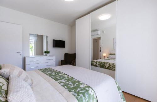 Colombo palace - suite eden via perda bona 35a - Photo 23