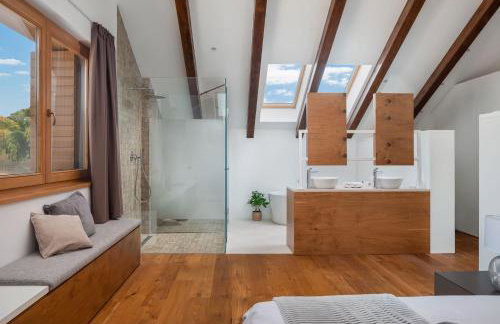 Luxury Villa Silence with Heated Pool - Photo 32