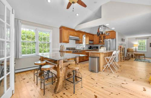 Gorgeous Home 1 mile to Beach and near Cape Cod Bikepath - Foto 6