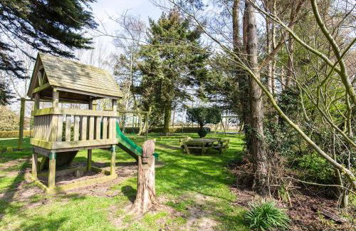 Long Barn - Photo 16