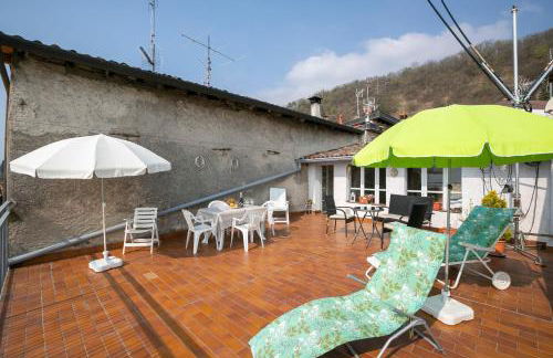 Angela -Terrace & beautiful View lake - Happy Rentals - Foto 22