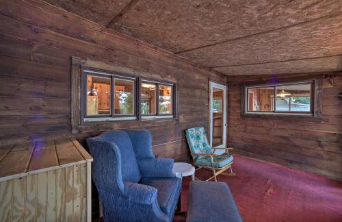 Riverfront Escape with Dock 19 Mi to Saratoga! - Foto 16