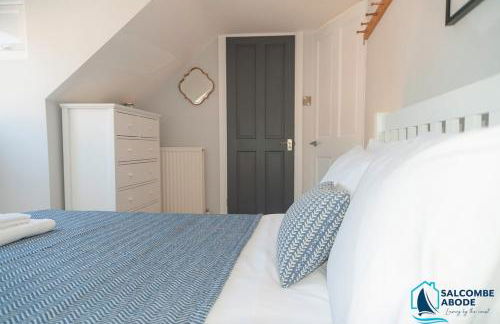 Stylish Coastal 3 Bed Haven - Close to town - Foto 11