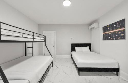 Epic Spa & Play Retreat NYC EWR Sleeps 30! - Foto 68